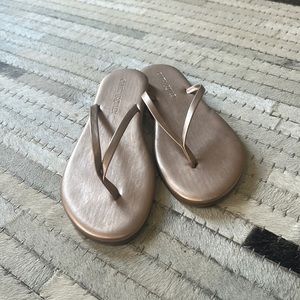 Cynthia Rowley Flip Flops